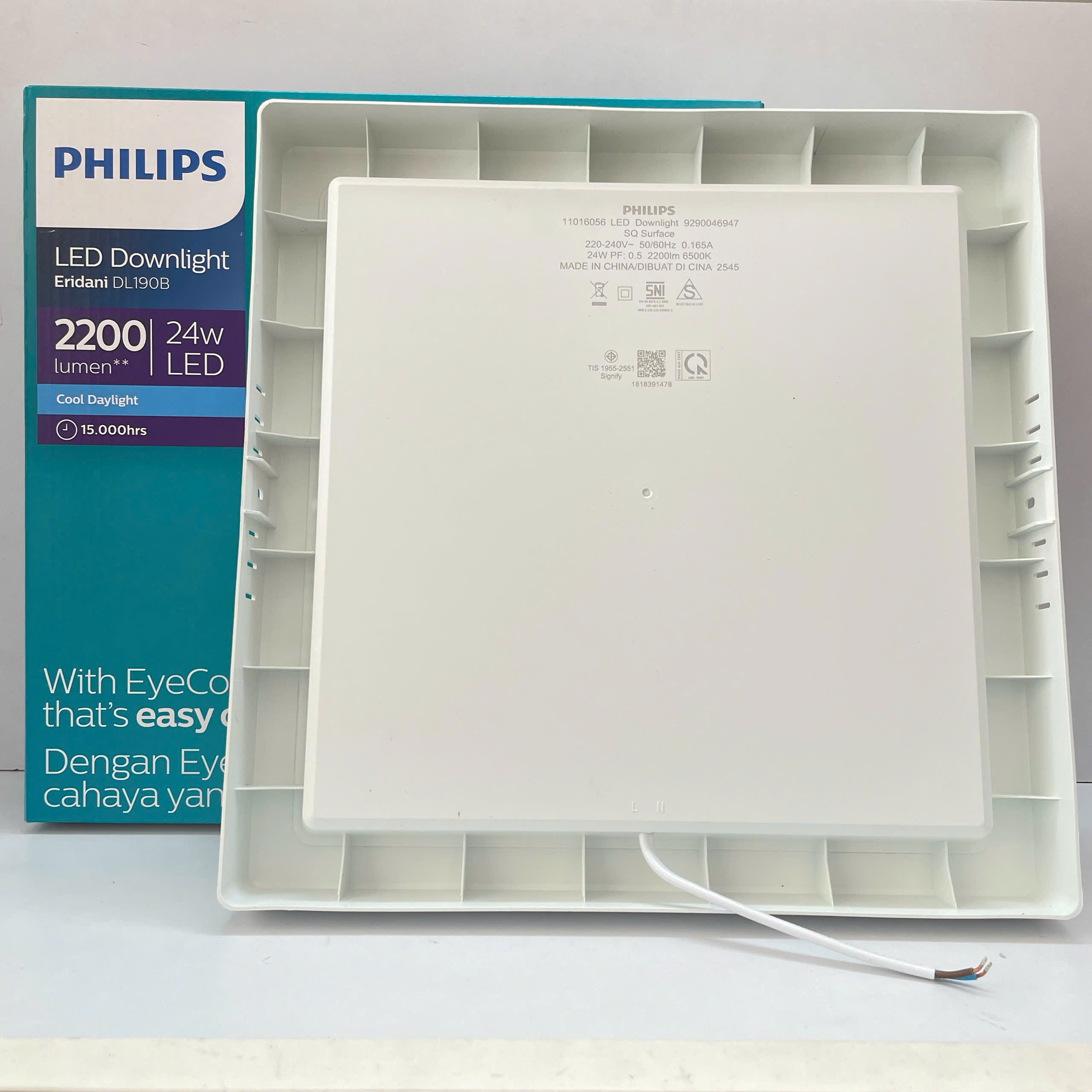 Ứng dụng đèn Led ốp nổi vuông Philips Eridani SQ Surface