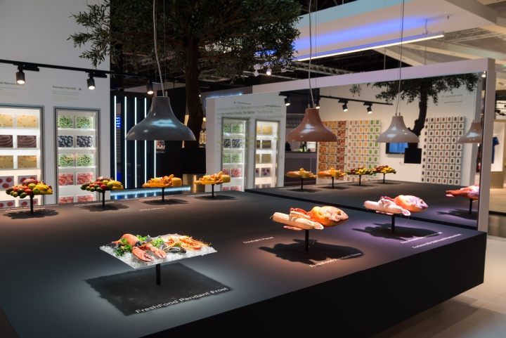 Đèn lắp thanh ray chiếu điểm Led Philips Tracklight ST030T 8W/4000K 220V Quang thông 800Lm Đèn lắp thanh ray chiếu điểm Led Philips Tracklight ST030T 8W/4000K 220V Quang thông 800Lm