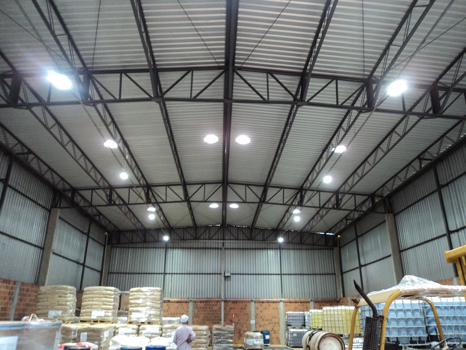Đèn Highbay Fortimo LED Philips BYS698P 20KLM 857 Xitanium Dim 200W Đèn Highbay Fortimo LED Philips BYS698P 20KLM 857 Xitanium Dim 200W