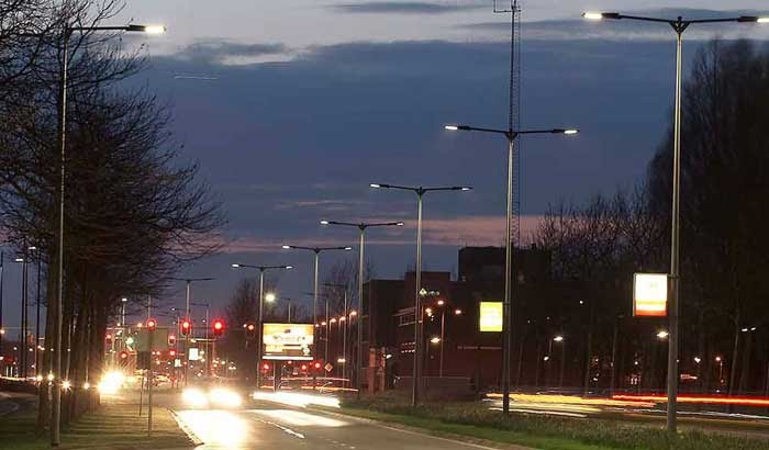 Khu phố được lắp đặt đèn đường Led Khu phố được lắp đặt đèn đường Led