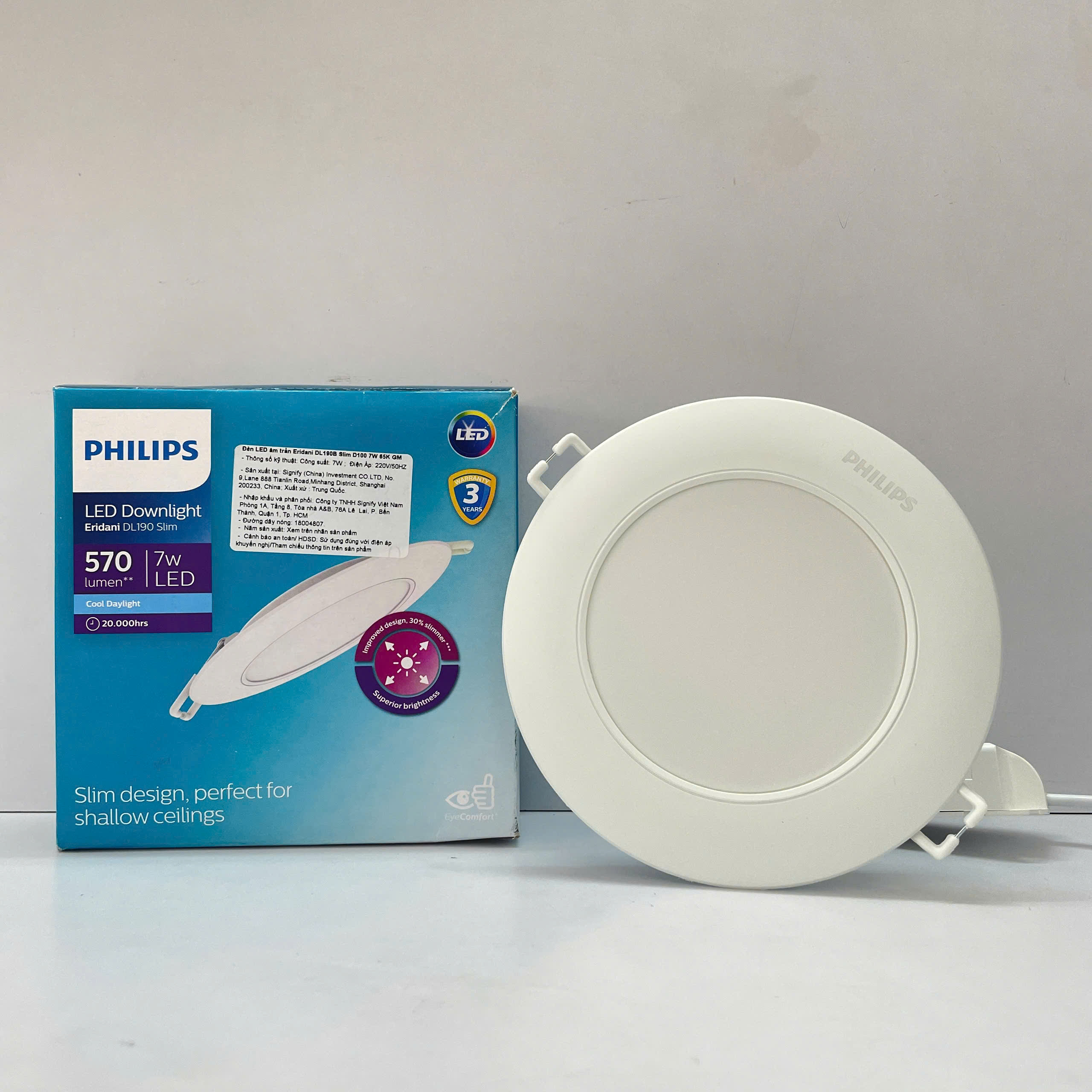 Tận hưởng ánh sáng bảo vệ mắt từ Đèn downlight âm trần siêu mỏng Led Philips Eridani DL190B Slim D100 7W.
