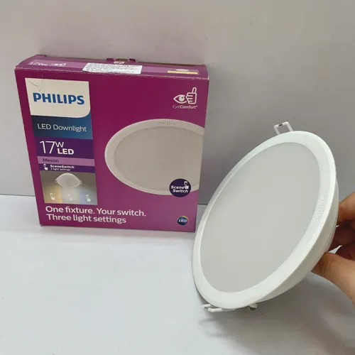 Kiến tạo mọi khoảnh khắc. Khám phá Đèn downlight âm trần đổi màu Led Philips Meson SSW D125 17W.