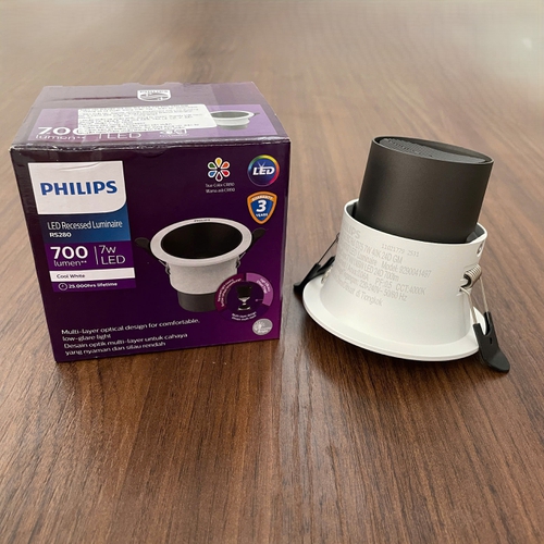 Khám Phá Sự Tinh Tế Mới: Đèn Downlight Âm Trần Chiếu Điểm LED Philips RS280 G2 RC Rd D75 7W 940 24D GM 700lm – Ánh Sáng 4000K Hoàn Hảo Cho Không Gian Sống Đẳng Cấp.