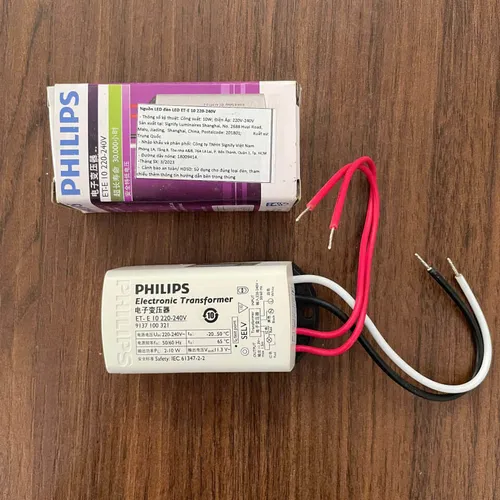 Sức Mạnh Bứt Phá: Khám Phá Bộ Nguồn Philips ET-E 10 LED — Nâng Tầm Chiếu Sáng Đẳng Cấp Của Bạn!