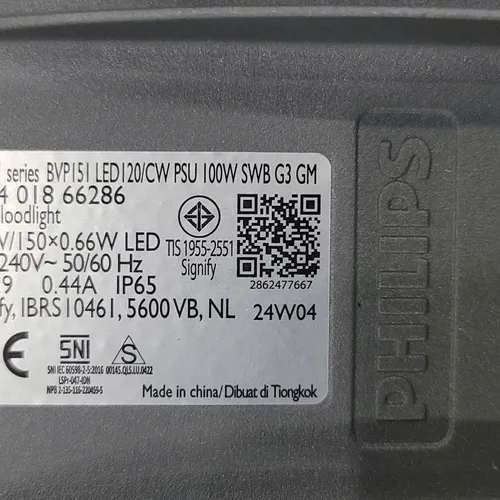 H1: Đánh Thức Mọi Không Gian: Đèn Pha LED Ngoài Trời Philips BVP151 100W - Khám Phá Sự Khác Biệt!