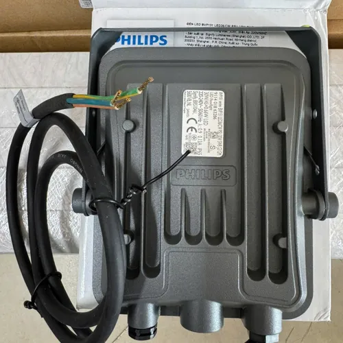 Thắp sáng tương lai: Khám phá Đèn pha LED Philips BVP151 – Năng lượng 30W, Ánh sáng 6500K. Chiếu rọi mọi không gian, kiến tạo tầm nhìn vượt trội. Khám phá ngay.