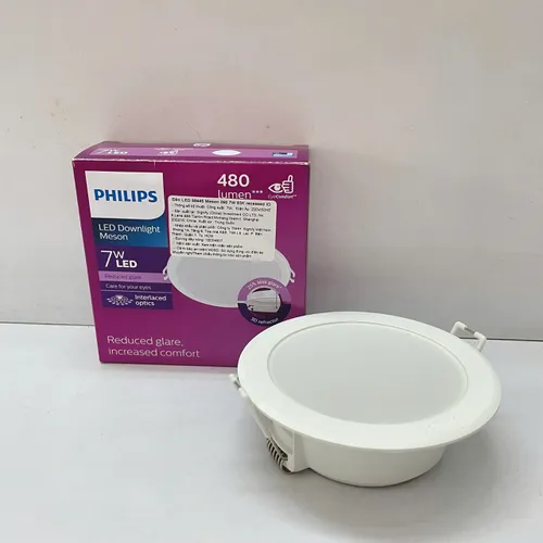 Khám phá Ánh sáng Tinh hoa: Đèn downlight âm trần Led Philips Meson IO 59445 D90 7W – Chạm đến Sự hoàn hảo của không gian sống.