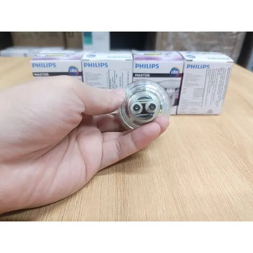 Trải nghiệm không gian ấm cúng với bóng đèn chiếu điểm Spotlight  Philips Master LED 4.9-50W GU10 930 36D Dim