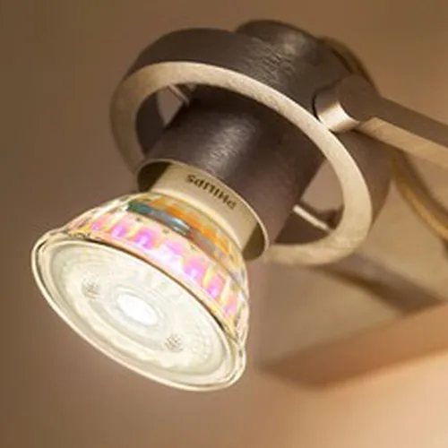Trải nghiệm không gian ấm cúng với bóng đèn chiếu điểm Spotlight  Philips Master LED 4.9-50W GU10 930 36D Dim