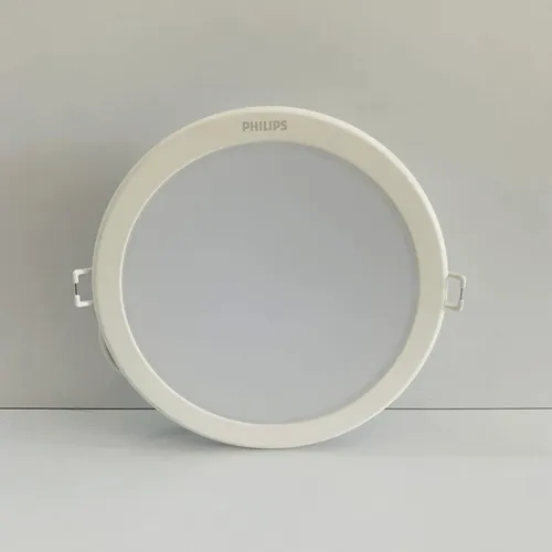 Đèn LED Downlight âm trần tròn Philips DN027B G3 LED6/WW 6W 220-240V D90 RD
