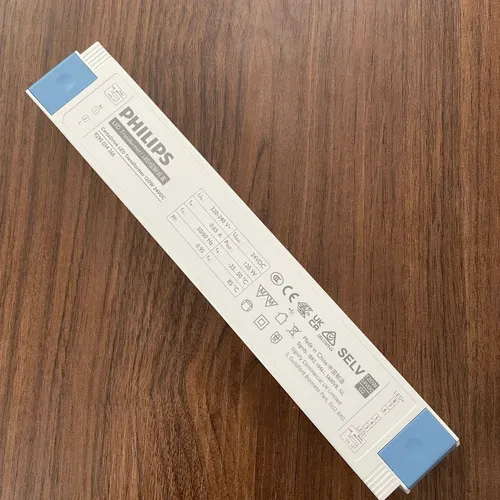 Nguồn Năng Lượng Cho Ánh Sáng Tinh Khiết. Philips CertaDrive LED Transformer 120W 24VDC. Khám Phá Ngay.