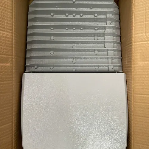 Kiến Tạo Ánh Sáng Tương Lai. Khám Phá Đèn Đường Led Streetlight Philips Inside BRI372 150W/CW IP66 6500K.