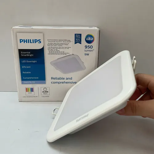 Ánh Sáng Tái Định Nghĩa Không Gian. Trải Nghiệm Đèn Downlight Âm Trần Vuông Led Philips DN027B G3.