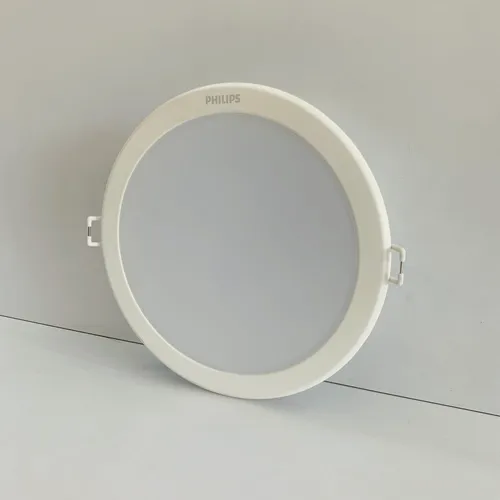 Đèn LED Downlight âm trần tròn Philips DN027B G3 LED6/WW 6W 220-240V D90 RD