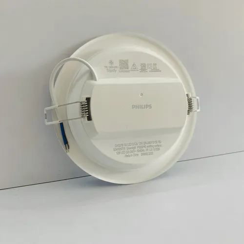 Đèn LED Downlight âm trần tròn Philips DN027B G3 LED6/WW 6W 220-240V D90 RD