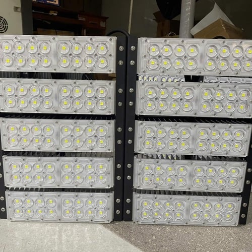 [Philips Inside] Đèn Pha LED Modules Chiếu Sáng Nút Giao Thông Đường Bộ Citilight CTL150M 500W LED750/CW 220-240V 75000LM