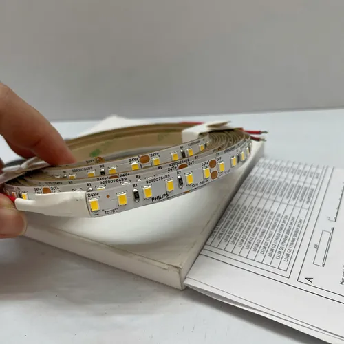 Đèn LED dây Philips Trade FlexCove LS158 G2: Nơi Ánh Sáng Kiến Tạo Cảm Xúc. Khám Phá Ngay.