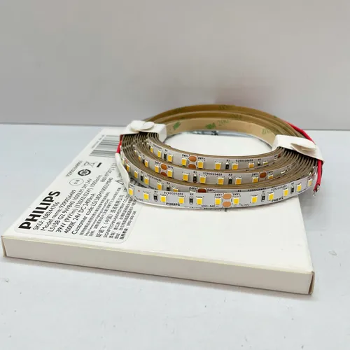 Tái Định Nghĩa Không Gian Sống. Khám Phá Đèn Trang Trí LED Dây Philips Trade FlexCove LS158 G2: Nơi Ánh Sáng Gặp Gỡ Nghệ Thuật, Kiến Tạo Cảm Hứng Bất Tận.