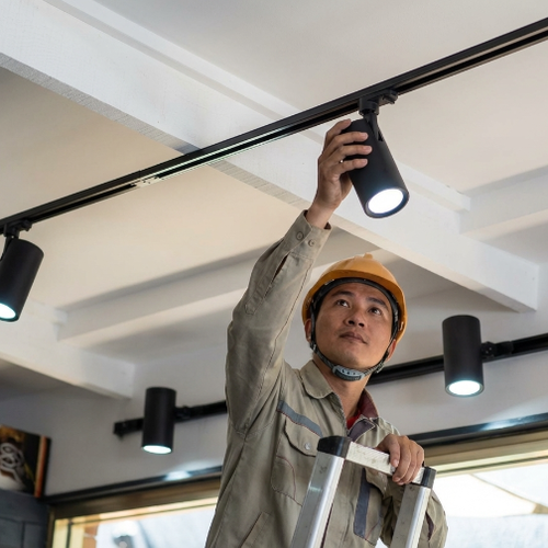 Khám phá Ánh Sáng Hoàn Hảo: Đèn lắp thanh ray chiếu điểm Led Tracklighting Philips ST033T LED8/840 10W 220-240V I WB BK GM 4000K 850lm 36D - vỏ đen. Nâng Tầm Không Gian Của Bạn.