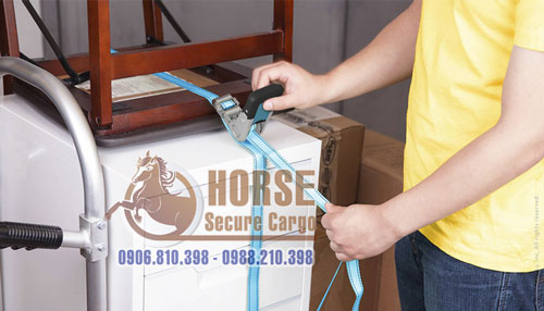 Ứng dụng dây chằng hàng tăng đơ bản trong vận chuyển hàng hóa an toàn Ứng dụng dây chằng hàng tăng đơ bản trong vận chuyển hàng hóa an toàn