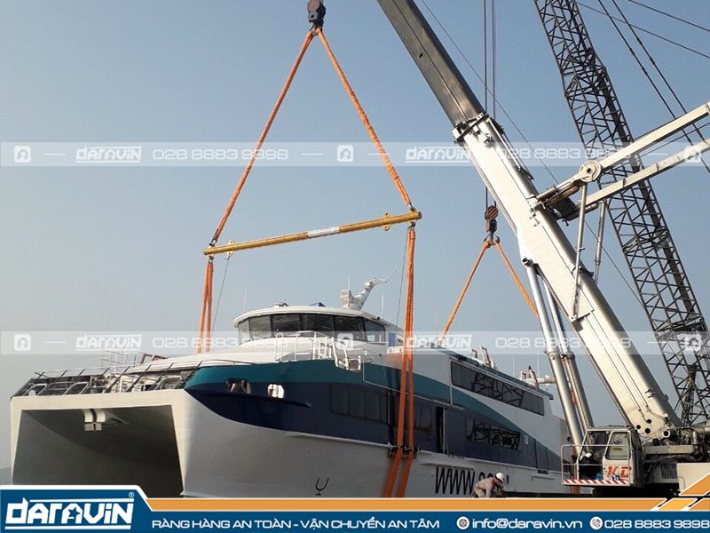 Ứng dụng và ưu điểm dây cáp vải cẩu hàng Ứng dụng và ưu điểm dây cáp vải cẩu hàng