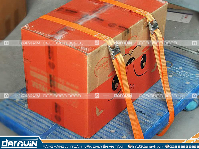 Các ứng dụng của dây chằng hàng khóa cam tải 450kg Các ứng dụng của dây chằng hàng khóa cam tải 450kg