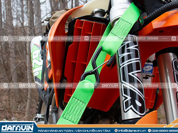 Ứng dụng dây chằng hàng khóa cam móc S Ứng dụng dây chằng hàng khóa cam móc S