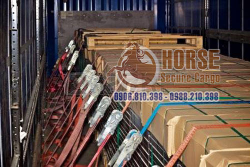 Ứng dụng dây chằng hàng tăng đơ bản trong vận chuyển hàng hóa an toàn Ứng dụng dây chằng hàng tăng đơ bản trong vận chuyển hàng hóa an toàn