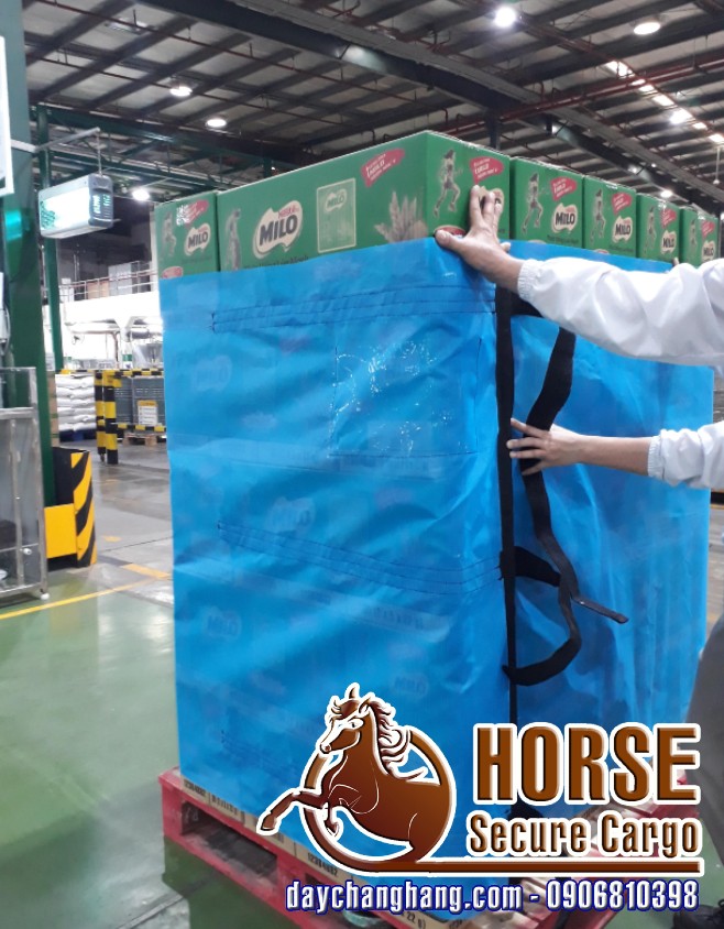 Lưới quấn pallet