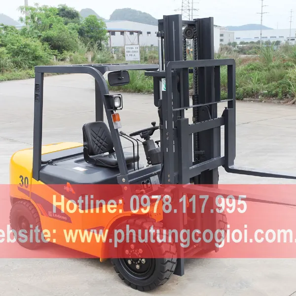 Xe nâng hàng CPCD30 tải trọng nâng 3 tấn