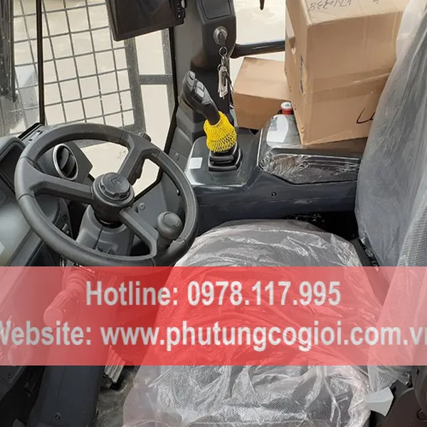 Máy xúc lật liugong CLG877H gầu 4.2m3