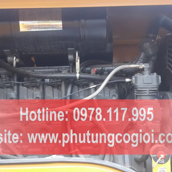 Máy xúc lật liugong CLG836 gầu 1.7m3