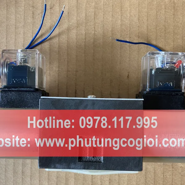Bộ Điều Khiển Rung Trên Xe Lu