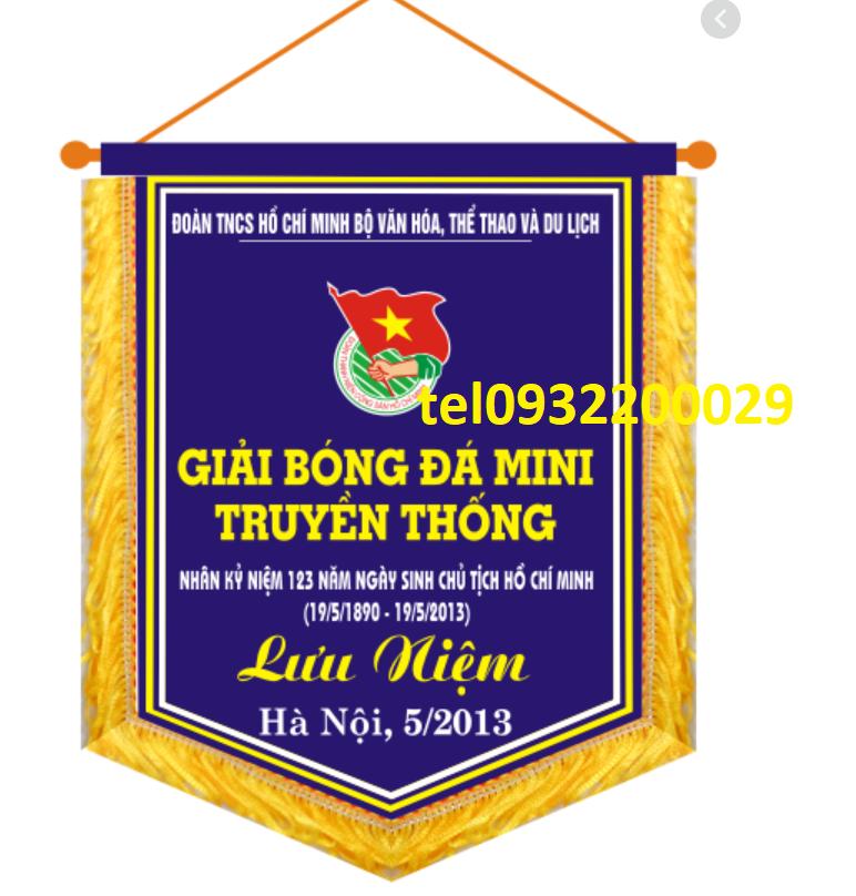 Cờ in cho giải thưởng đầu năm