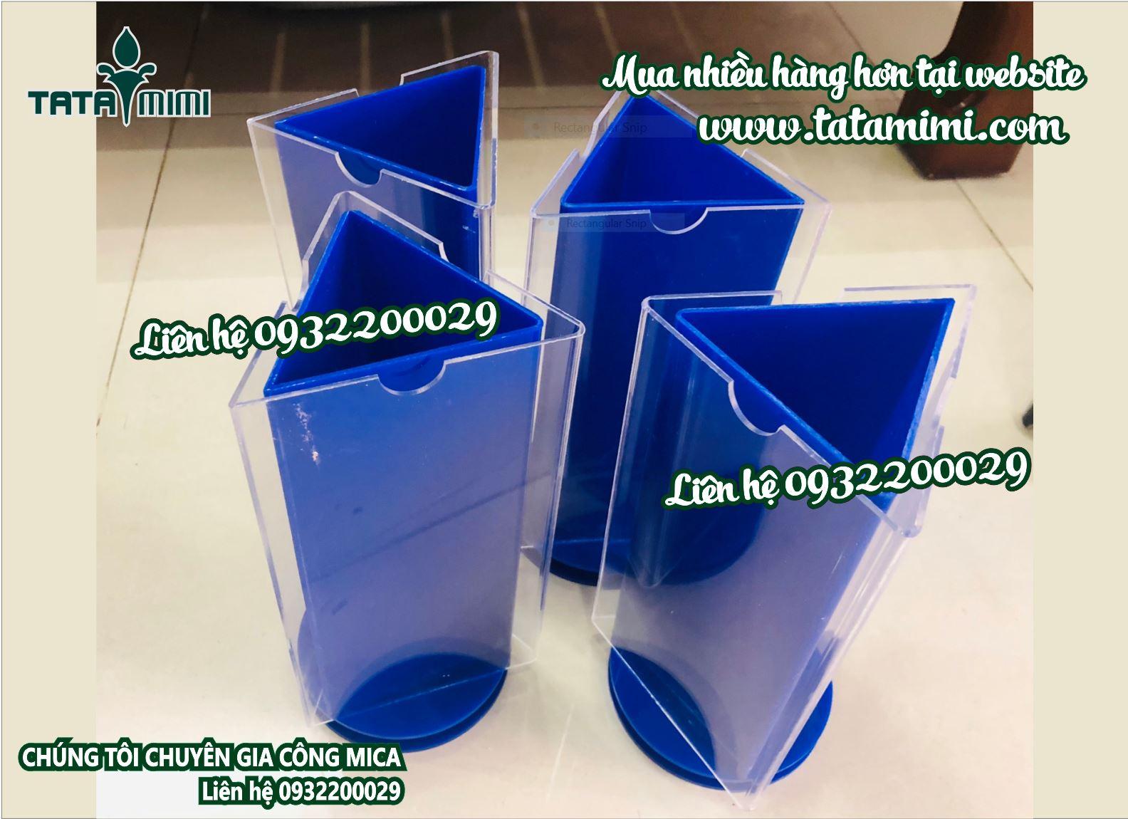 Kệ mica 3 mặt có đế xoay