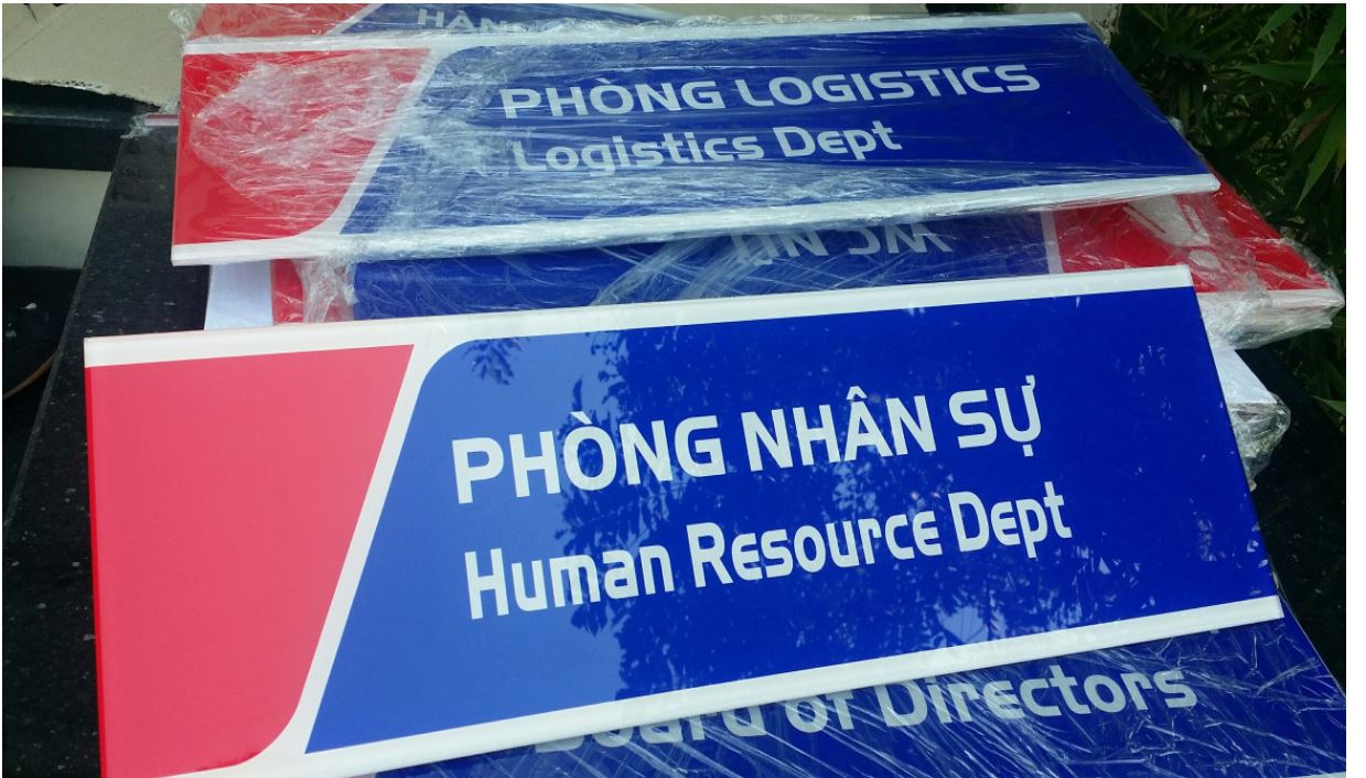 Làm biển phòng ban cho công ty như:biển phòng giám đốc, biển phòng kế toán, phòng họp, lễ tân