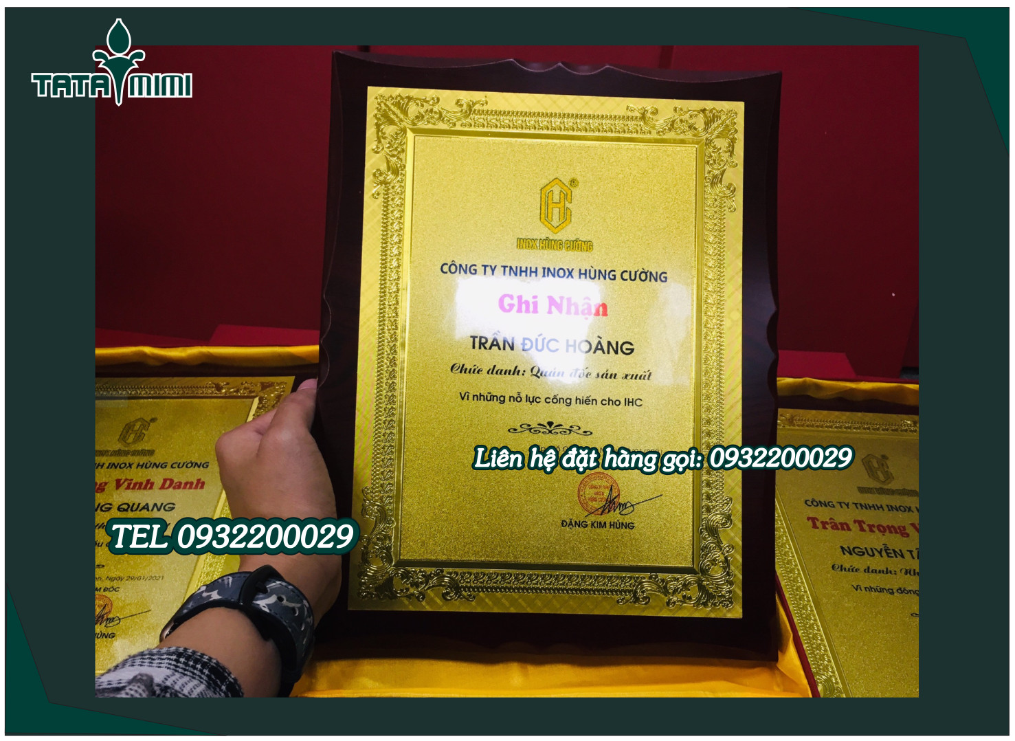 Bảng vinh danh đặt theo thiết kế