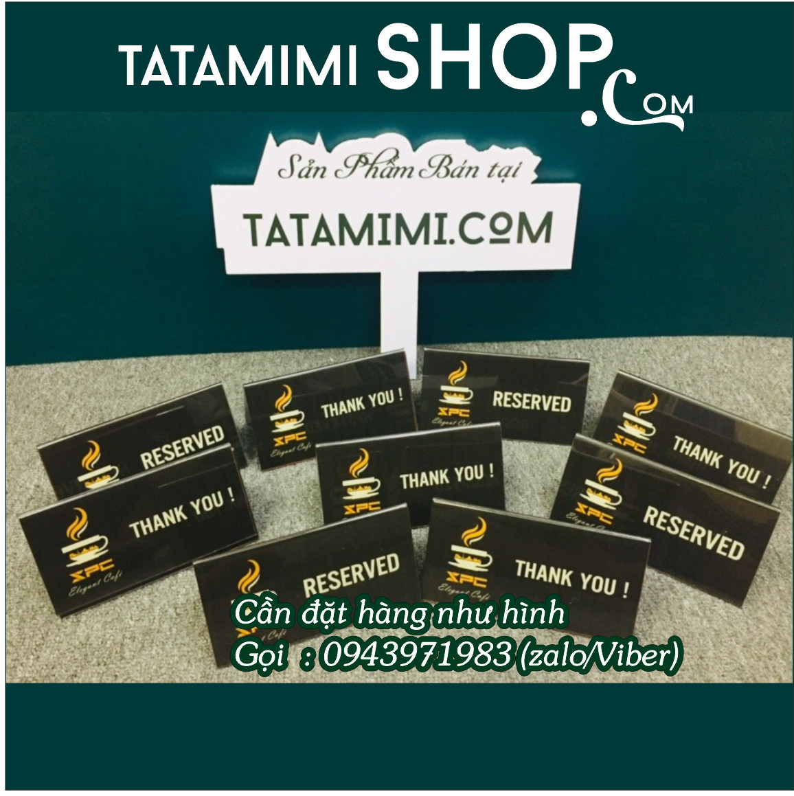 Bảng chữ A in decal 2 mặt với 2 nội dung khác nhau