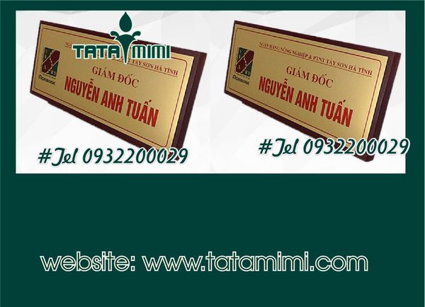Bảng chức danh màu vàng chữ đỏ