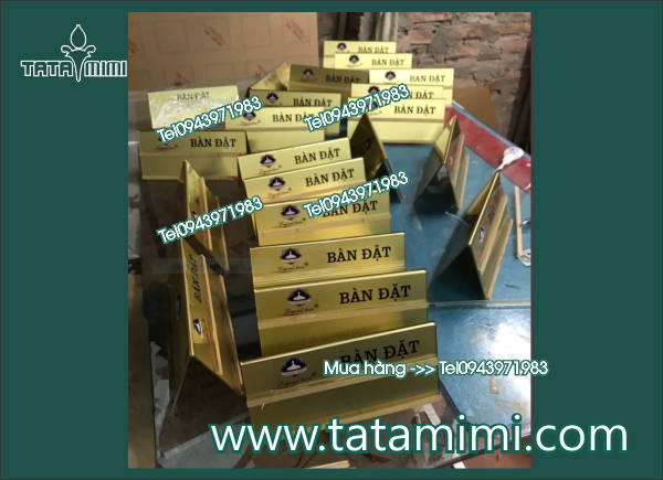 Bảng đặt bàn uốn chữ A