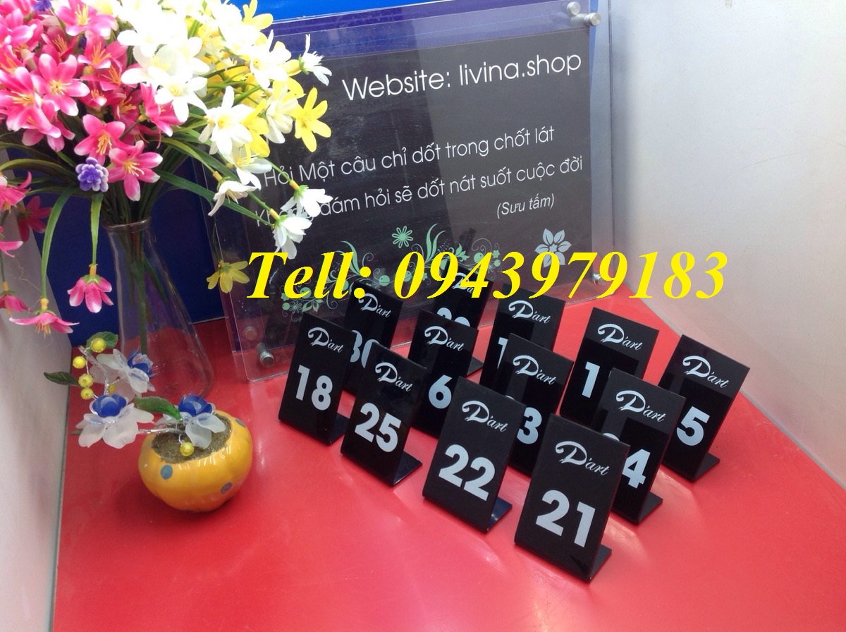 Thẻ để bàn cà phê nhiều màu sắc