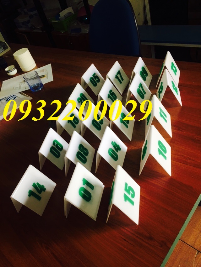 Thẻ bàn cà phê - thẻ chữ l- chữ A in decal