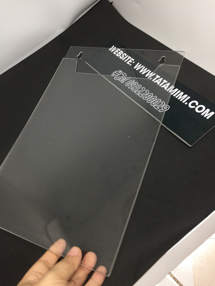 Với mica 2mm làm được kệ mấy ngăn treo tường