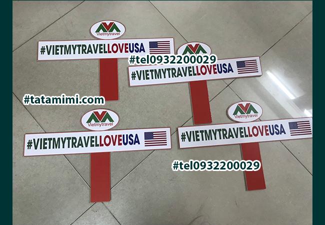 Biển hashtag cầm tay bằng fomex