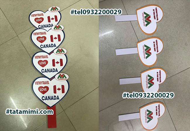 Biển cầm tay chụp ảnh cho ngày tiệc liên hoan