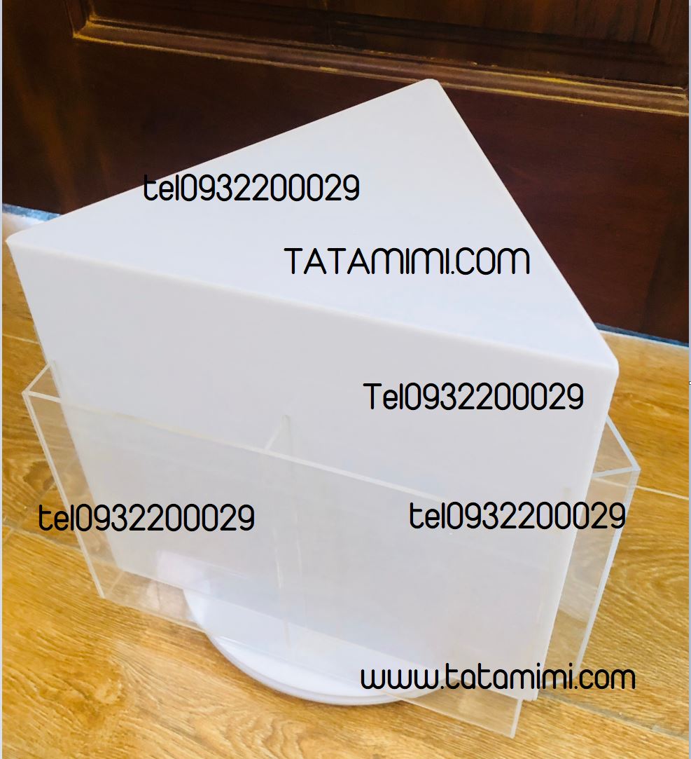 Các mẫu kệ xoay ba mặt