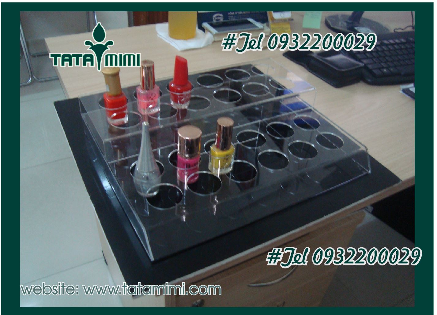 Kệ nước sơn treo tường và để bàn có sẵn từ mica