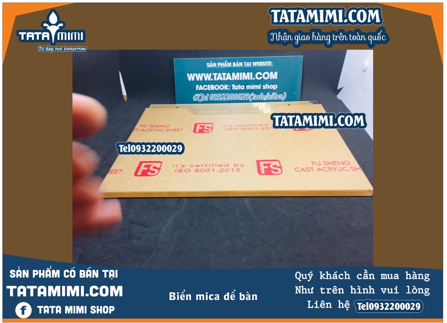 Bảng treo tường có 2 loại dán và bắt vít