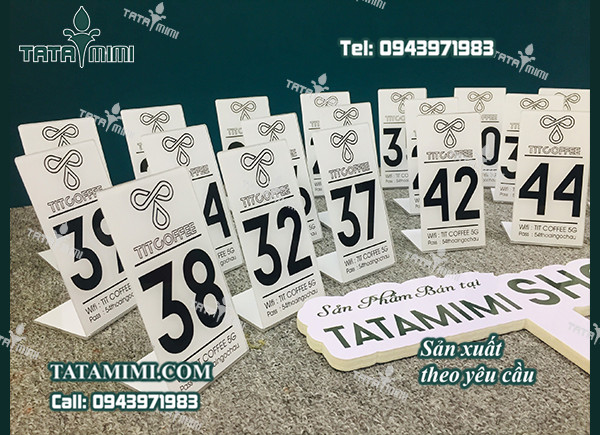 Thẻ số bàn cho cửa hàng nhượng quyền