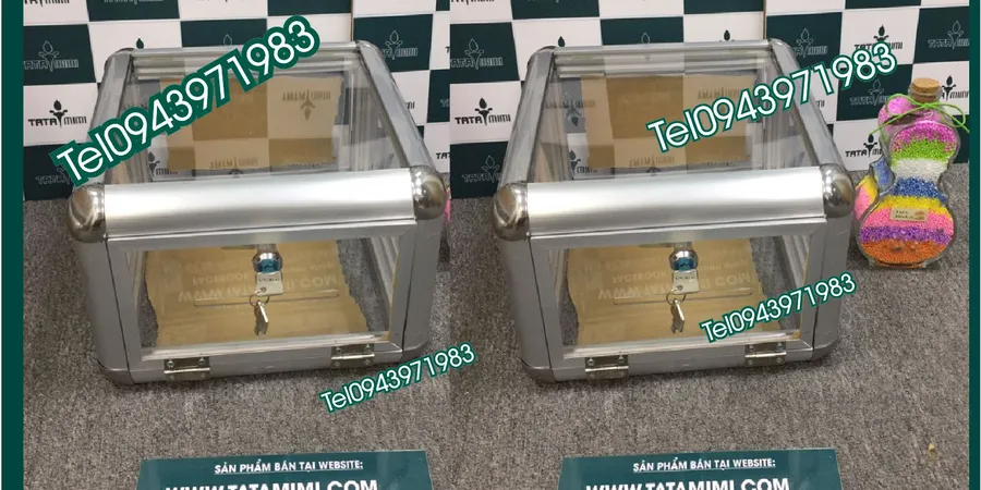 Thùng lấy ý kiến từ mica được bo nhôm